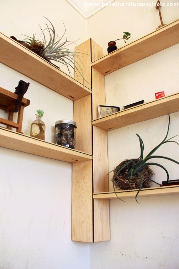 Pallet wood corner shop shelf
